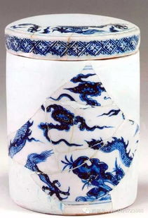 幽藍(lán)神采 上海博物館元代青花瓷大展的陶瓷藝術(shù)